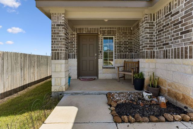 5024 Duck Hook, San Antonio, TX 78261