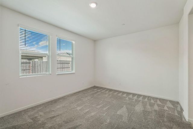 691 Lippi St, Galt, CA 95632