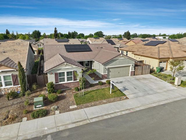 691 Lippi St, Galt, CA 95632
