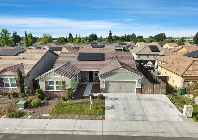 691 Lippi St, Galt, CA 95632