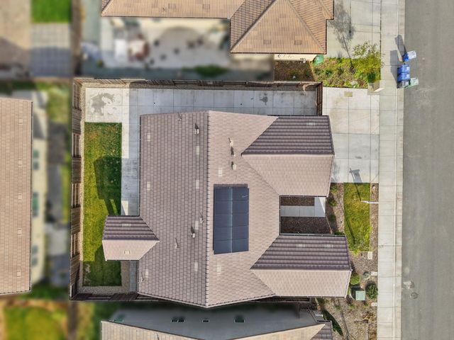 691 Lippi St, Galt, CA 95632