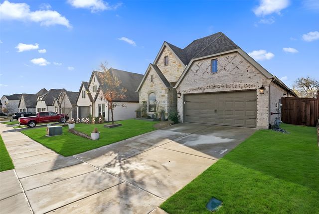 2412 Song Sparrow Lane, Mckinney, TX 75071