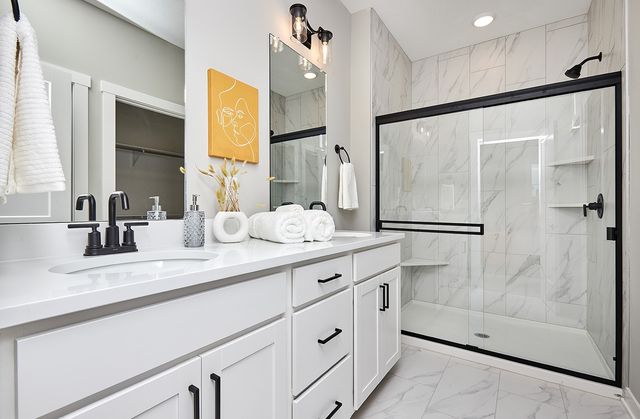 105 NW Ashley Court, Waukee, IA 50263