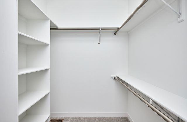 105 NW Ashley Court, Waukee, IA 50263