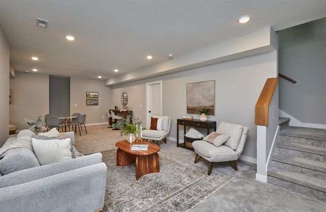 105 NW Ashley Court, Waukee, IA 50263