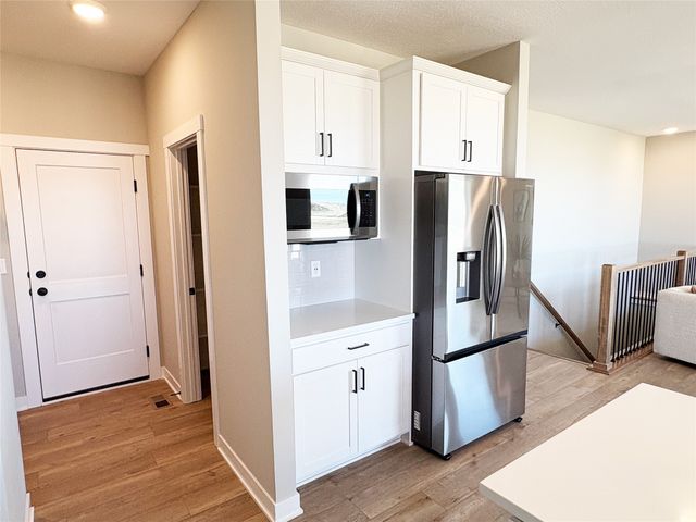 105 NW Ashley Court, Waukee, IA 50263