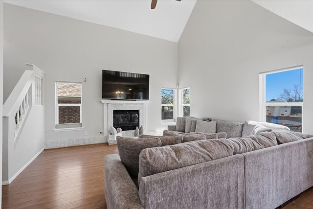 4424 Gooseberry Road NW, Albuquerque, NM 87120