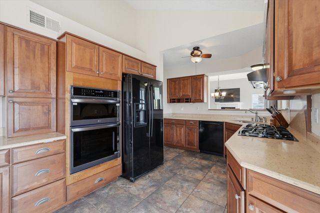4424 Gooseberry Road NW, Albuquerque, NM 87120