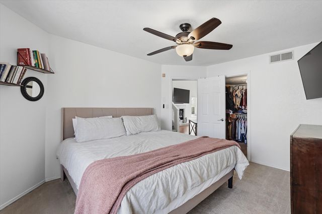 4424 Gooseberry Road NW, Albuquerque, NM 87120