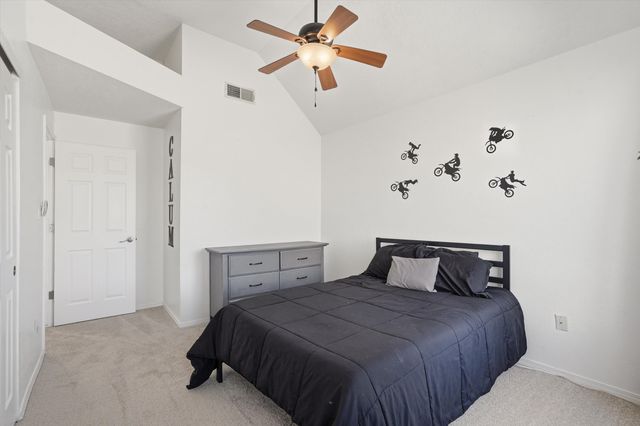 4424 Gooseberry Road NW, Albuquerque, NM 87120