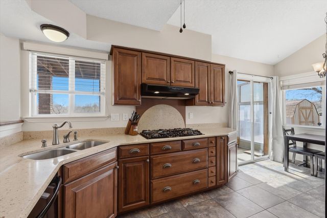 4424 Gooseberry Road NW, Albuquerque, NM 87120