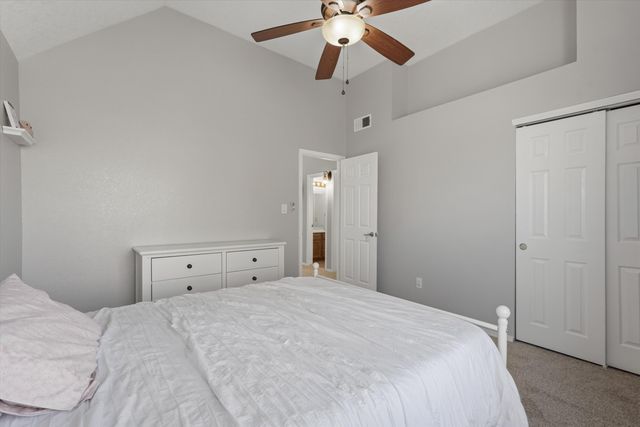 4424 Gooseberry Road NW, Albuquerque, NM 87120