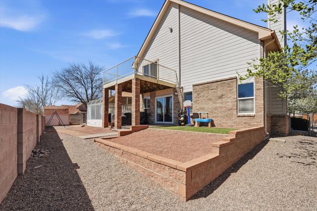 4424 Gooseberry Road NW, Albuquerque, NM 87120