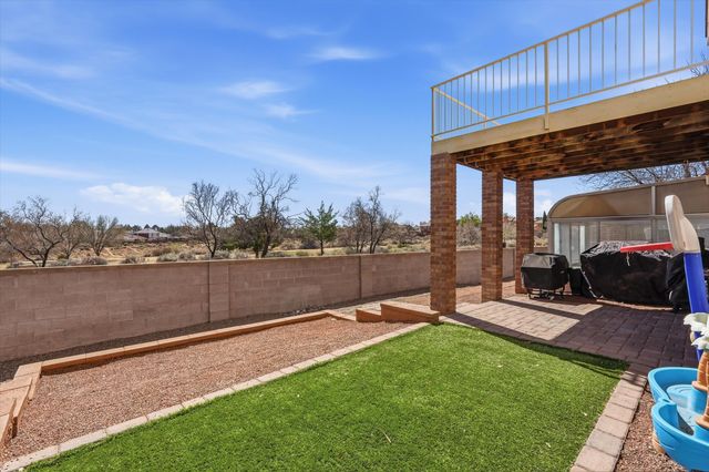 4424 Gooseberry Road NW, Albuquerque, NM 87120