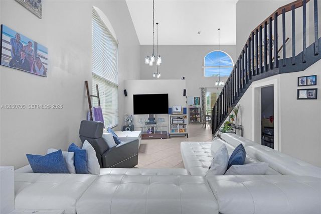 2001 SE 14th Cir, Homestead, FL 33035