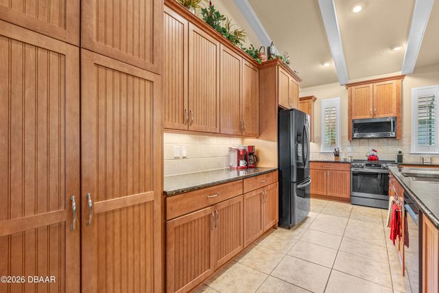 608 Aldenham Lane, Ormond Beach, FL 32174