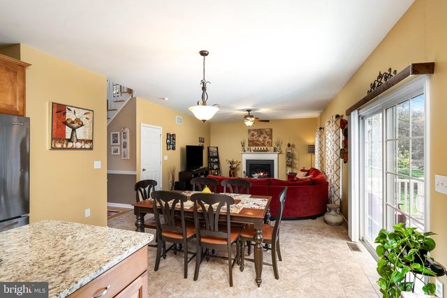 17 DOGWOOD LANE, Hamilton, NJ 08690