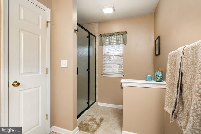 17 DOGWOOD LANE, Hamilton, NJ 08690