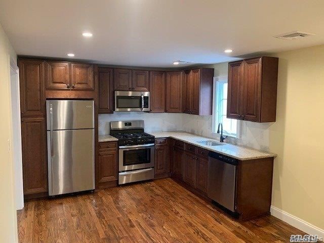 13 Lincoln Road, Franklin Square, NY 11010