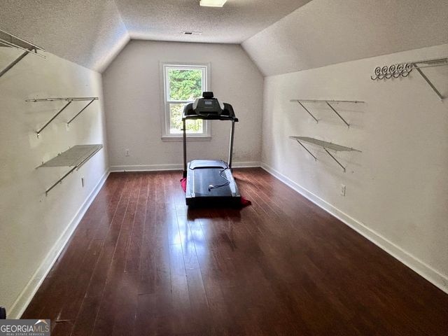 100 Brookfield Court, Tyrone, GA 30290