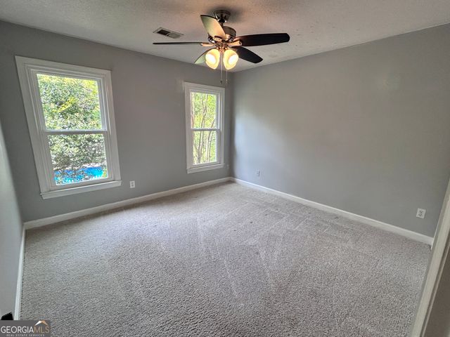 100 Brookfield Court, Tyrone, GA 30290