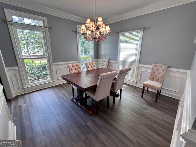 100 Brookfield Court, Tyrone, GA 30290