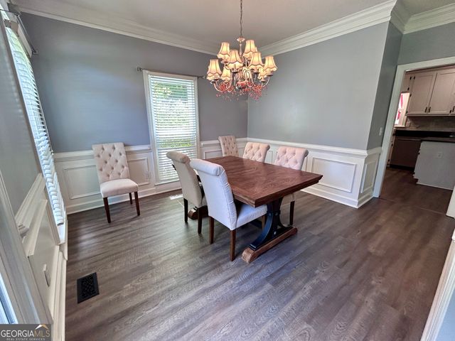 100 Brookfield Court, Tyrone, GA 30290