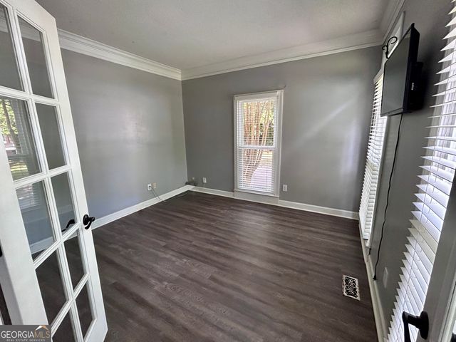 100 Brookfield Court, Tyrone, GA 30290