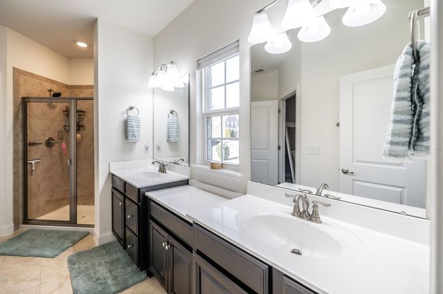 624 Goodman Dr, Gallatin, TN 37066