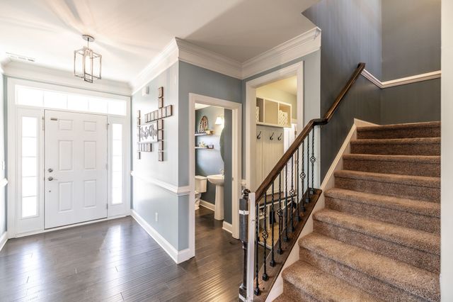 624 Goodman Dr, Gallatin, TN 37066