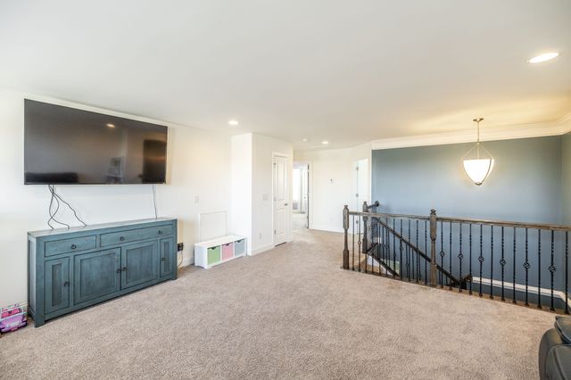 624 Goodman Dr, Gallatin, TN 37066