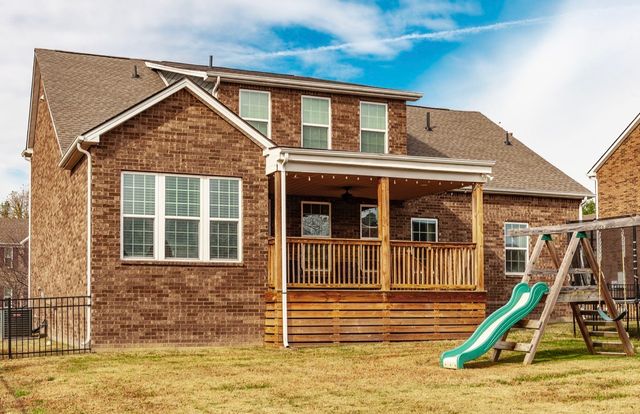 624 Goodman Dr, Gallatin, TN 37066