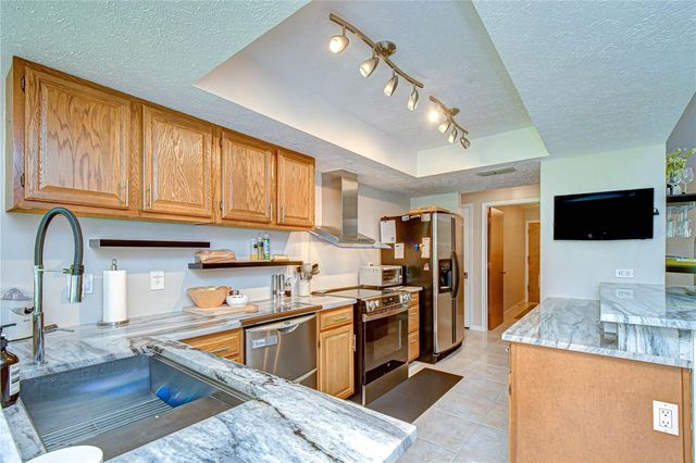 1015 VENTANA DRIVE, Ruskin, FL 33573