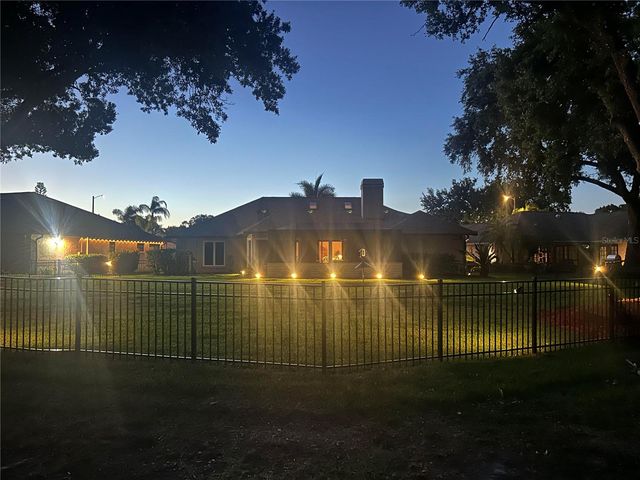 1015 VENTANA DRIVE, Ruskin, FL 33573