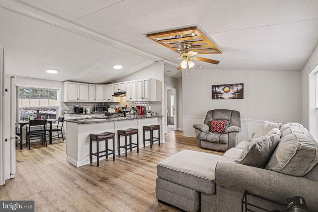 731 PRIMROSE LN, Ephrata, PA 17522