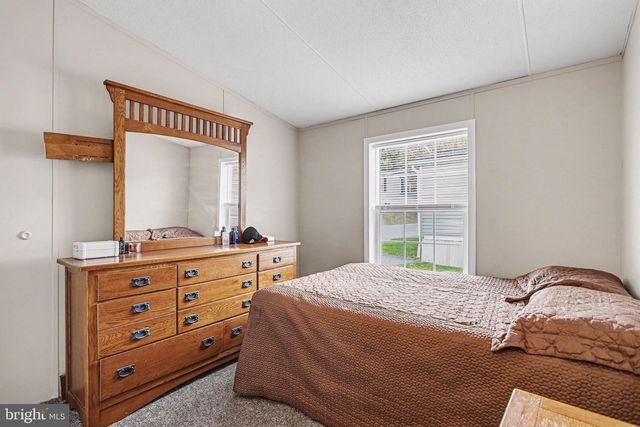731 PRIMROSE LN, Ephrata, PA 17522