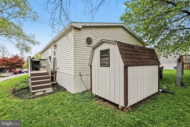 731 PRIMROSE LN, Ephrata, PA 17522