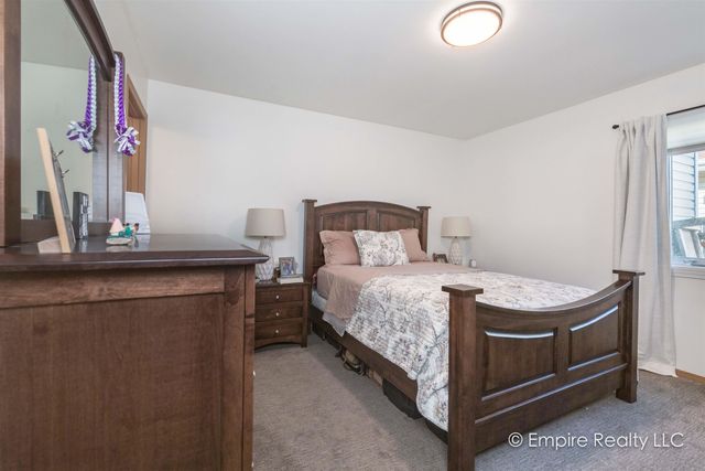 945 MARQUETTE LOOP, North Pole, AK 99705