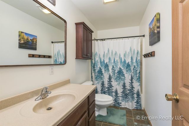 945 MARQUETTE LOOP, North Pole, AK 99705