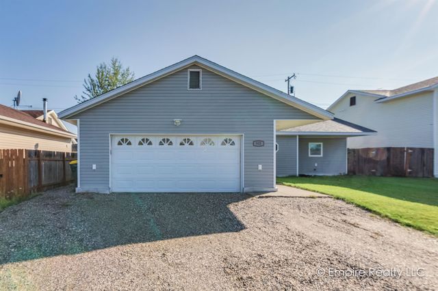 945 MARQUETTE LOOP, North Pole, AK 99705