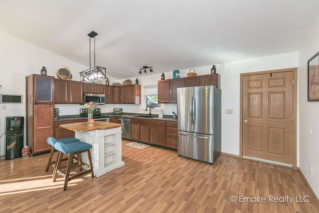 945 MARQUETTE LOOP, North Pole, AK 99705