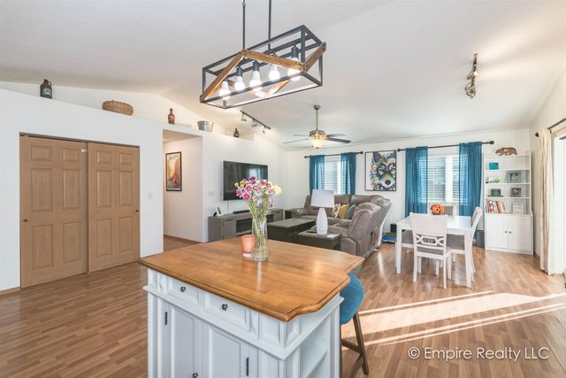 945 MARQUETTE LOOP, North Pole, AK 99705