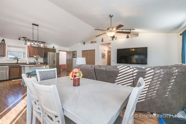 945 MARQUETTE LOOP, North Pole, AK 99705