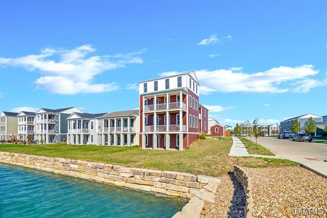 2032 Tiber Street, St Charles, MO 63301