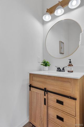 2032 Tiber Street, St Charles, MO 63301