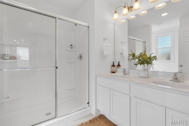 2032 Tiber Street, St Charles, MO 63301