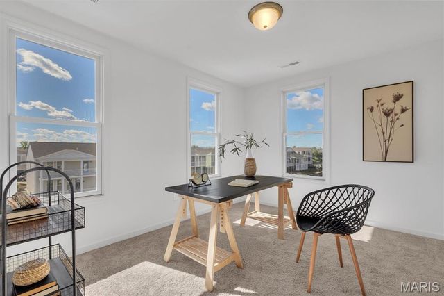 2032 Tiber Street, St Charles, MO 63301