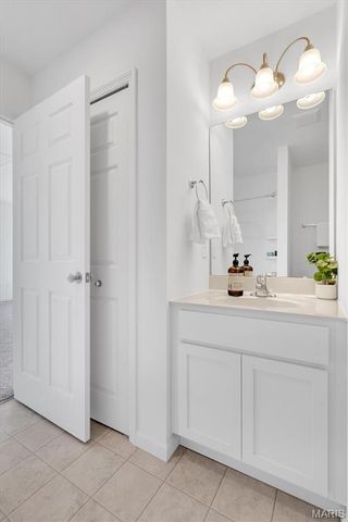 2032 Tiber Street, St Charles, MO 63301