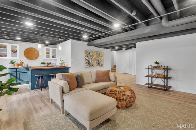 2032 Tiber Street, St Charles, MO 63301