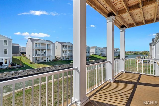 2032 Tiber Street, St Charles, MO 63301